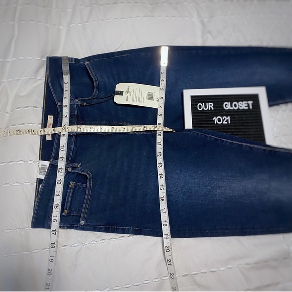 LEVI'S 311 Sculpt Shaping Skinny Mid rise Tummy Slimming NWT 31 - Picture 6 of 8